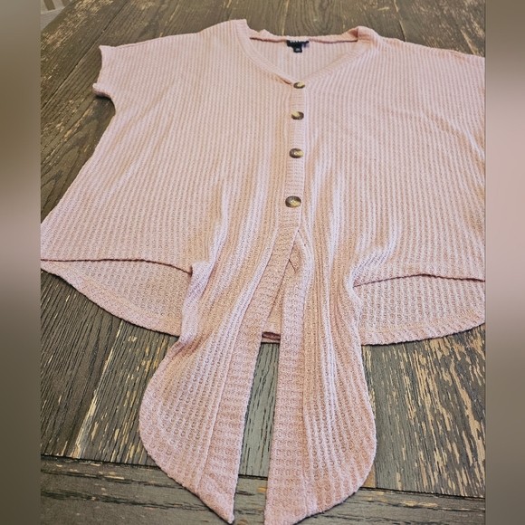 Torrid Waffle Knit Blouse Pink Ties Up In The Front Size 00. - Picture 4 of 12